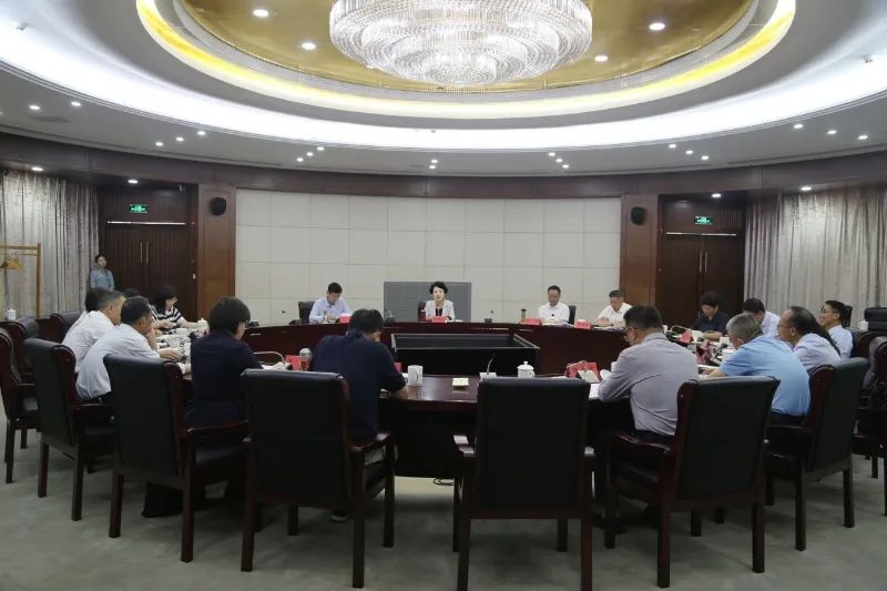 全市各民主党派、无党派人士“学规定、强作风、树形象”主题...