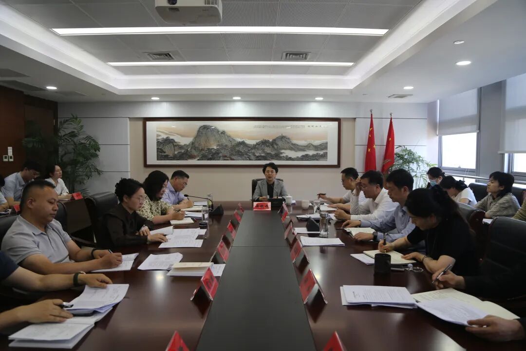 市委统战部召开理论学习中心组学习会议暨工作例会